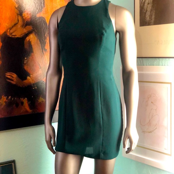Rampage Dresses & Skirts - RAMPAGE elegant green mini dress. Size S